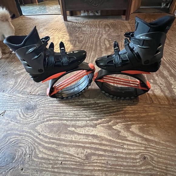 They are size large kangoo jumps. Only been used once it twice. - Picture 5 of 7